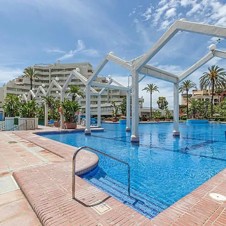 Benal 1 Bdr With Excellent Location
