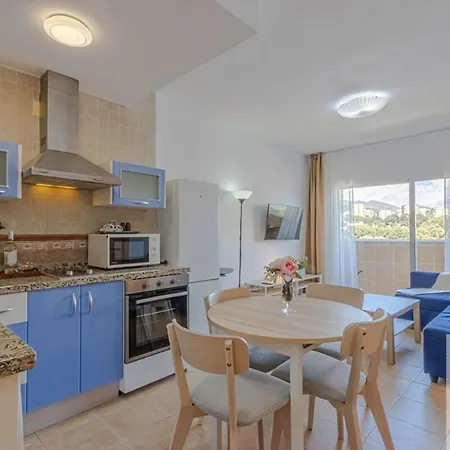 Benal 1 Bdr With Excellent Location Apartment *