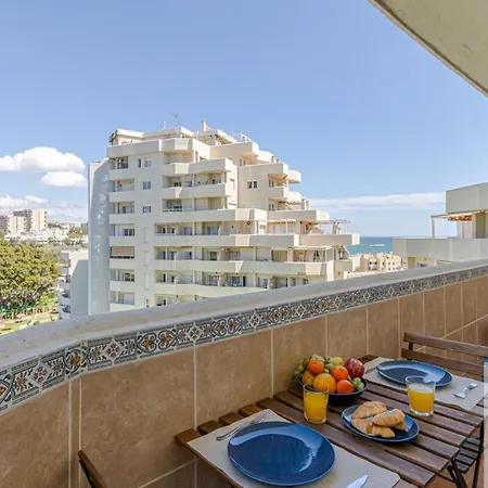 Benal 1 Bdr With Excellent Location Apartment *